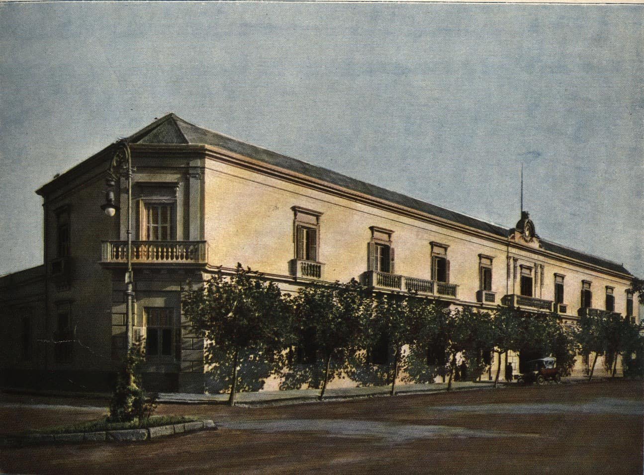 Escuela de derecho  en el Colegio del Uruguay